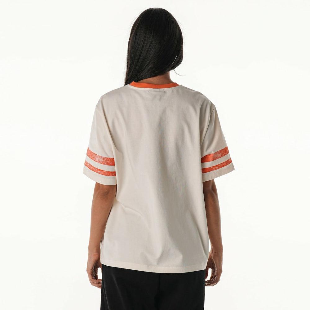 The Wild Collective Women's Vintage Drop Shoulder Oversized Boyfriend T-Shirt - Cleveland Browns T-shirts