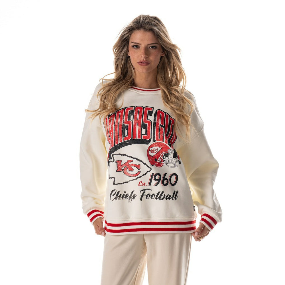 The Wild Collective Women's Oversized Vintage French Terry Sweatshirt - Kansas City Chiefs Sweatshirts
