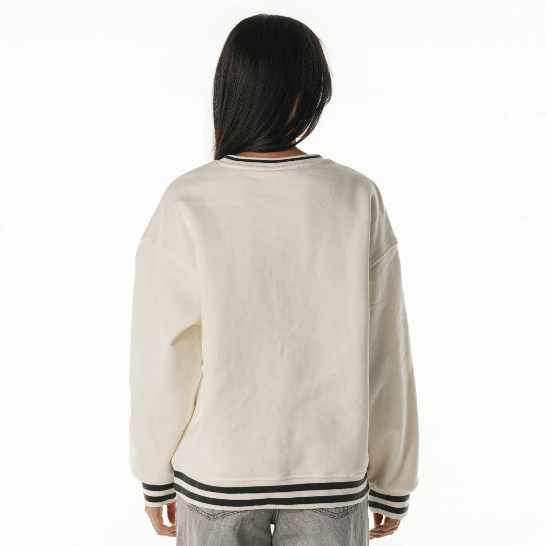 The Wild Collective Women's Oversized Vintage French Terry Sweatshirt - Green Bay Packers Sweatshirts