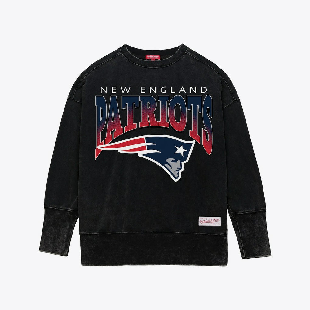 Women's Delineate Mineral Wash Crewneck Sweatshirt - New England Patriots Sweatshirts