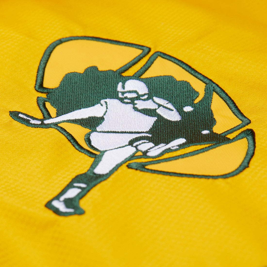 Tie Breaker Vintage Logo Lightweight Anorak Half-Zip Windbreaker - Green Bay Packers Windbreaker