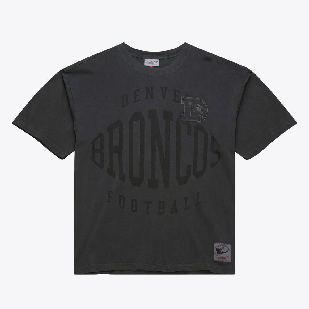 Downtown Collection Premium Vintage Logo T-Shirt - Denver Broncos T-shirts