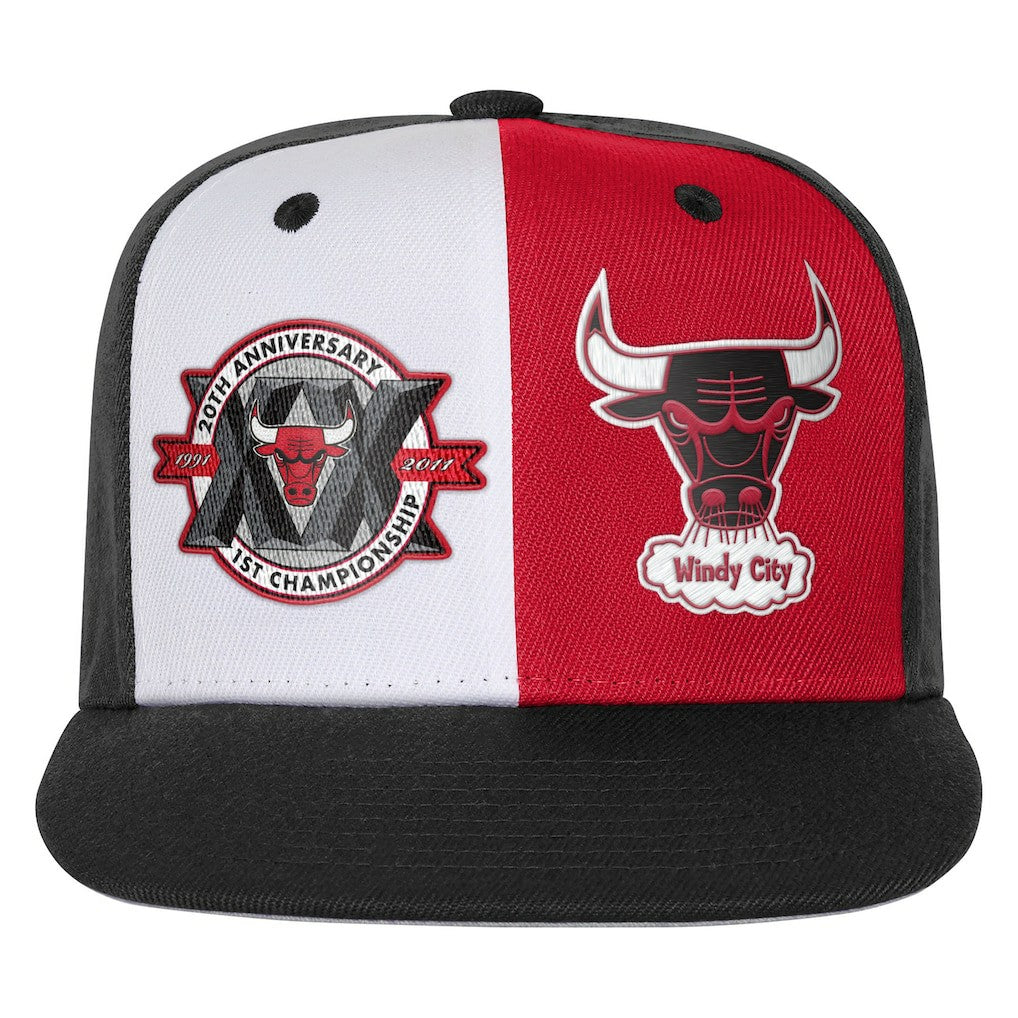 Mitchell & Ness Chicago Bulls Youth 20th Anniversary Duo Front Snapback Hat