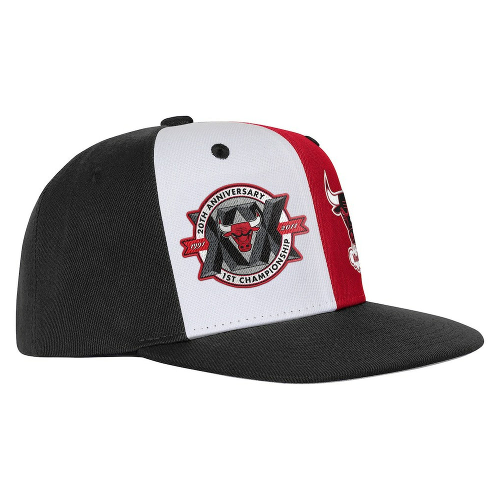 Mitchell & Ness Chicago Bulls Youth 20th Anniversary Duo Front Snapback Hat