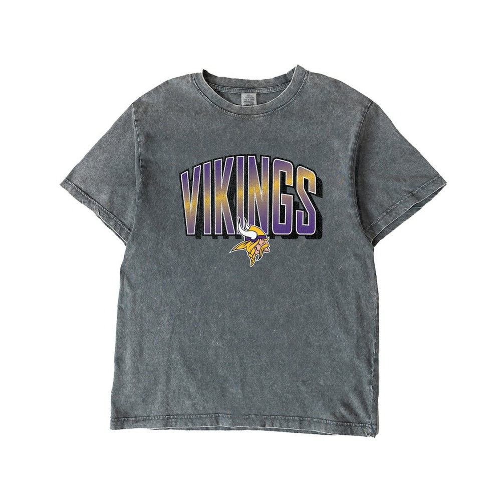 Gameday Couture Women's Peak Performance Oversized Snow Wash T-Shirt - Minnesota Vikings T-shirts