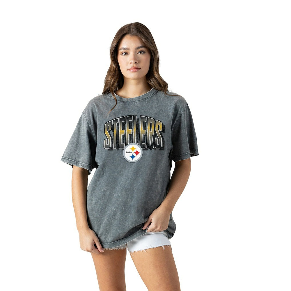 Gameday Couture Women's Peak Performance Oversized Snow Wash T-Shirt - Pittsburgh Steelers T-shirts