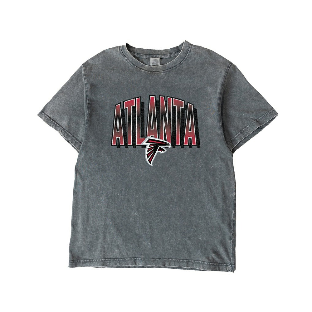 Gameday Couture Women's Peak Performance Oversized Snow Wash T-Shirt - Atlanta Falcons T-shirts