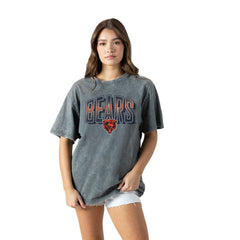 Gameday Couture Women's Peak Performance Oversized Snow Wash T-Shirt - Chicago Bears T-shirts