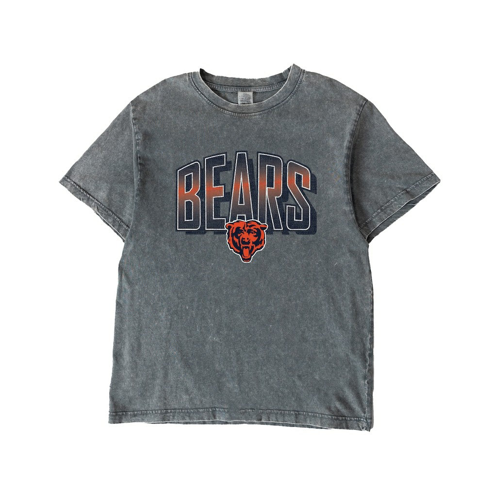 Gameday Couture Women's Peak Performance Oversized Snow Wash T-Shirt - Chicago Bears T-shirts