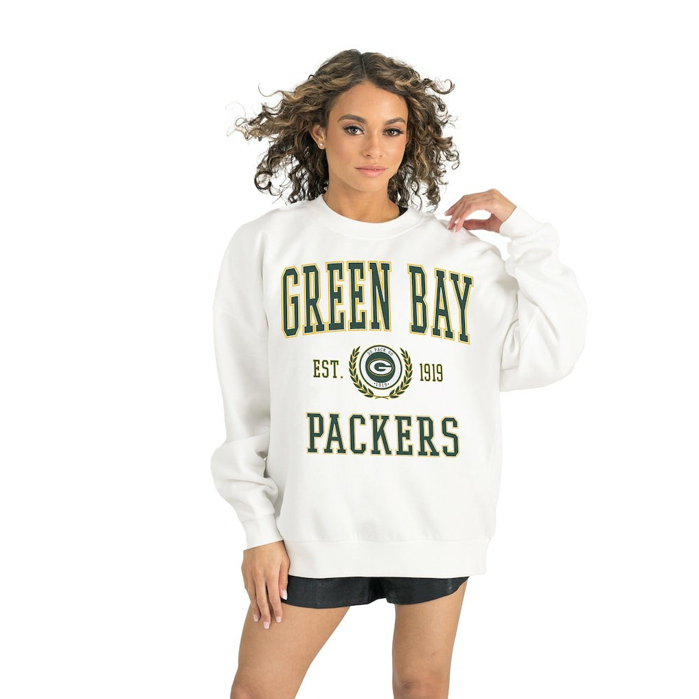 Gameday Couture Women's Timeless Triumph Premium Fleece Pullover Sweatshirt - Green Bay Packers Pullover