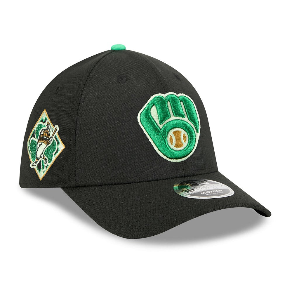 Black Milwaukee Brewers New Era 2026 St. Patrick's Day 39THIRTY Flex Hat