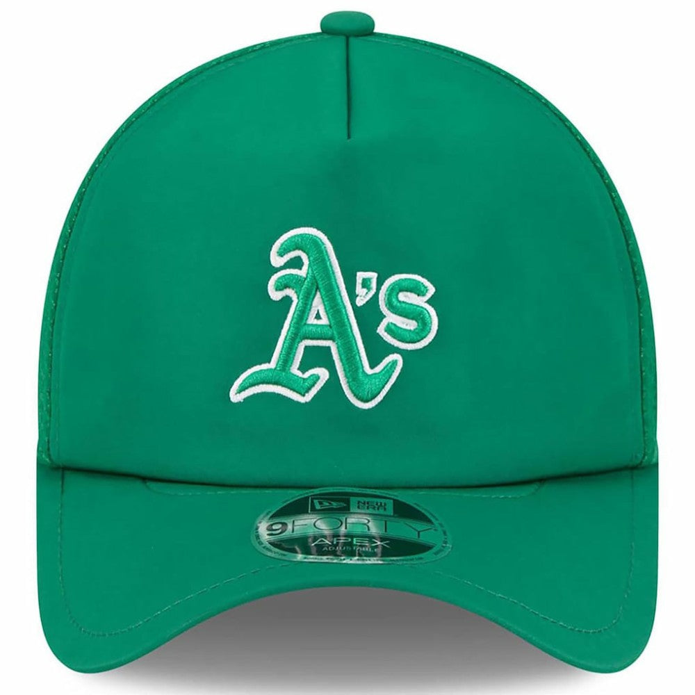 Kelly Green Athletics New Era 2026 Batting Practice Alternate Apex 9FORTY Adjustable Hat