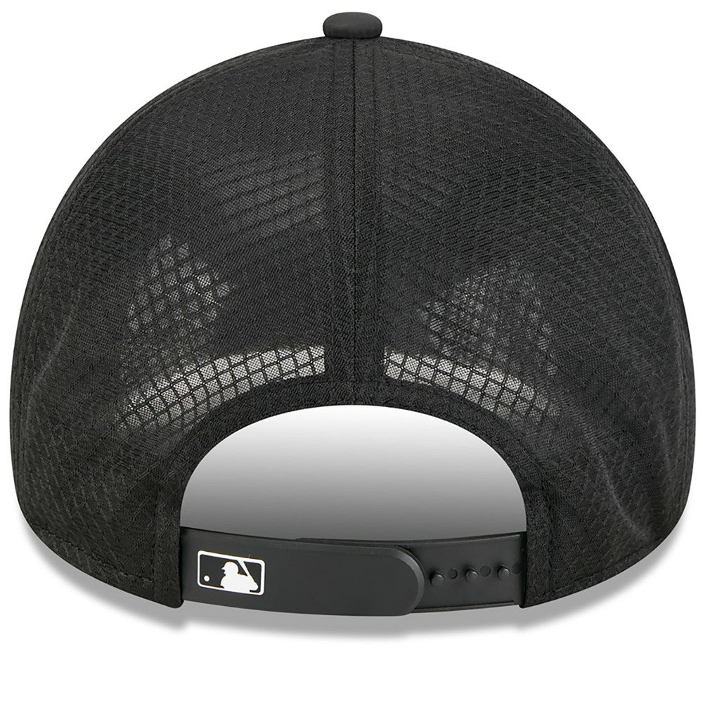 Black Miami Marlins New Era 2026 Batting Practice Alternate Apex 9FORTY Adjustable Hat