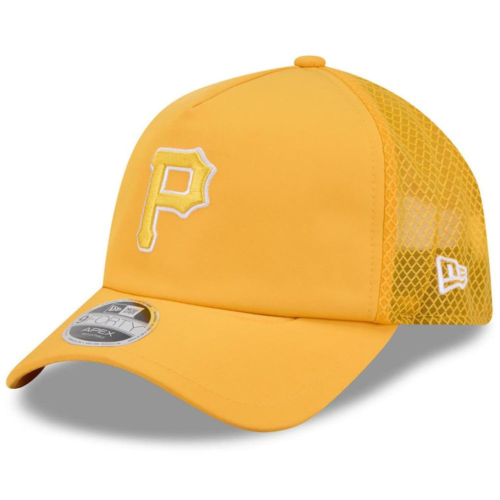 Gold Pittsburgh Pirates New Era 2026 Batting Practice Apex 9FORTY Adjustable Trucker Hat