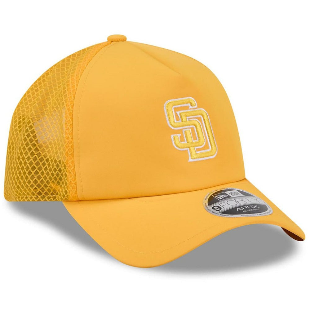 Gold San Diego Padres New Era 2026 Batting Practice Apex 9FORTY Adjustable Trucker Hat