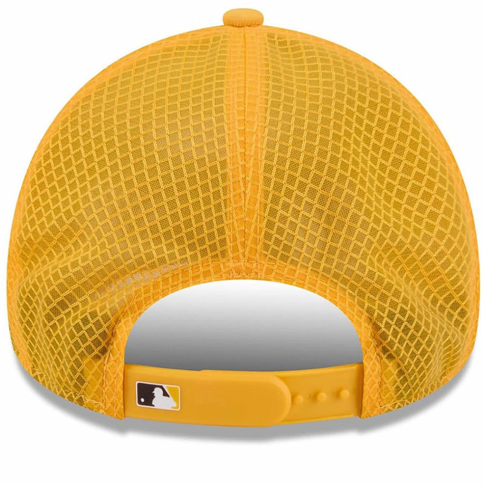 Gold San Diego Padres New Era 2026 Batting Practice Apex 9FORTY Adjustable Trucker Hat