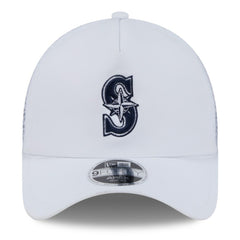 White Seattle Mariners New Era 2026 Batting Practice Apex 9FORTY Adjustable Trucker Hat