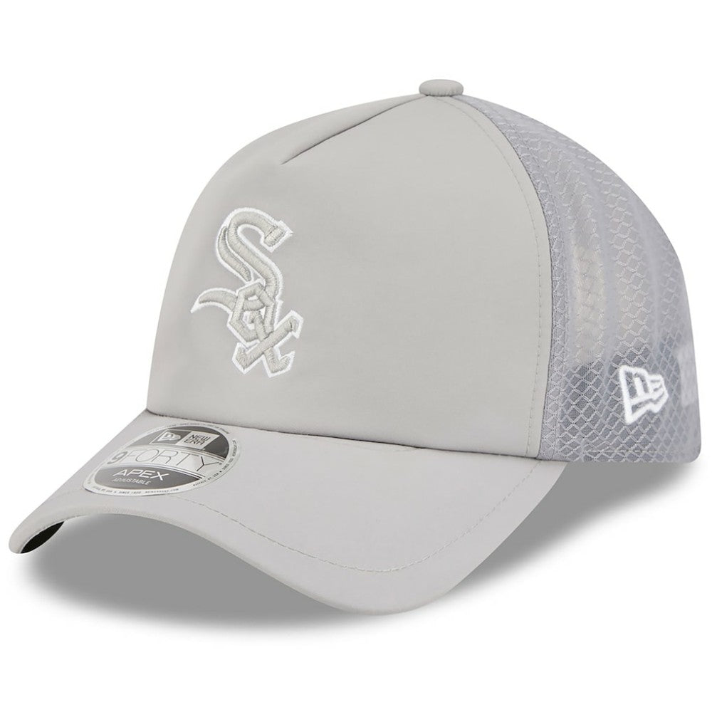 Gray Chicago White Sox New Era 2026 Batting Practice Apex 9FORTY Adjustable Trucker Hat