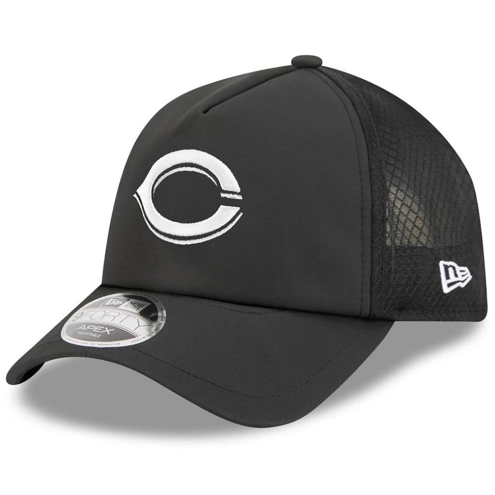 Black Cincinnati Reds New Era 2026 Batting Practice Apex 9FORTY Adjustable Trucker Hat