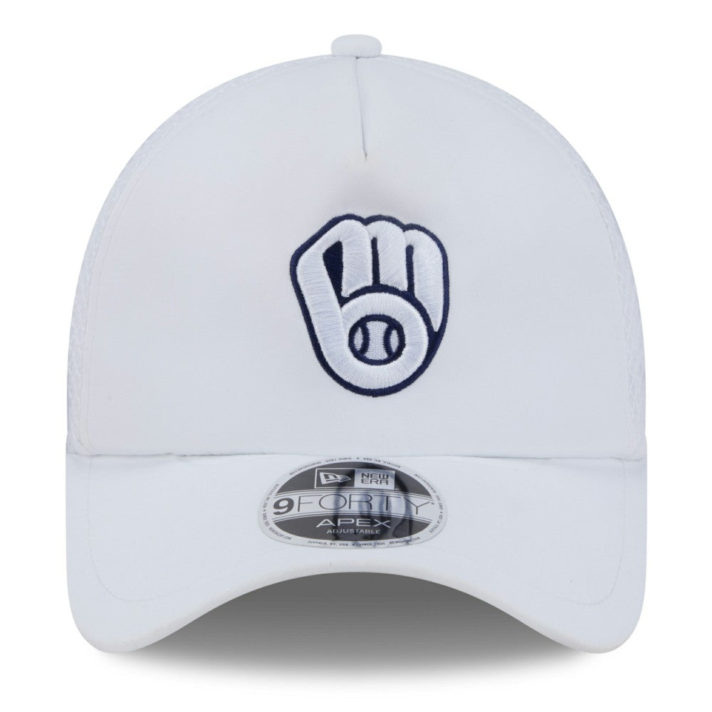 White Milwaukee Brewers New Era 2026 Batting Practice Apex 9FORTY Adjustable Trucker Hat