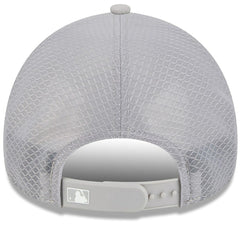Gray New York Yankees New Era 2026 Batting Practice Apex 9FORTY Adjustable Trucker Hat