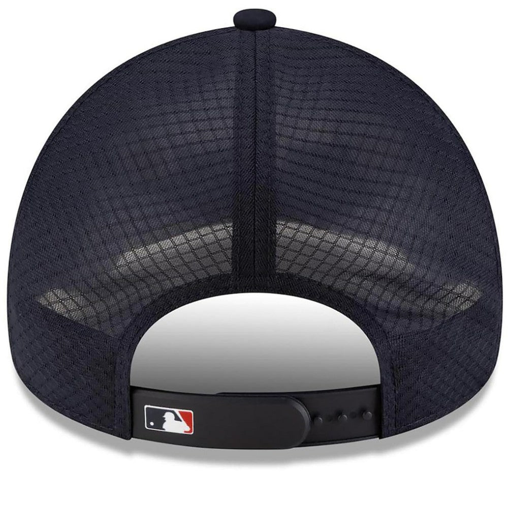 Navy Atlanta Braves New Era 2026 Batting Practice Apex 9FORTY Adjustable Trucker Hat