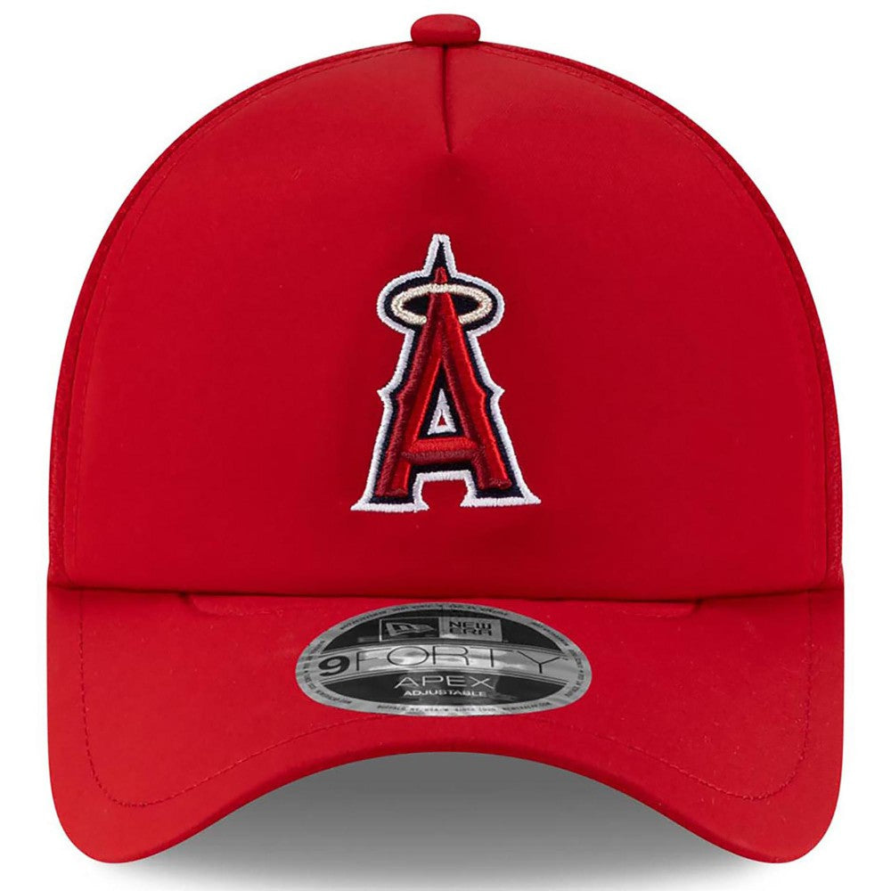 Red Los Angeles Angels New Era 2026 Batting Practice Apex 9FORTY Adjustable Trucker Hat