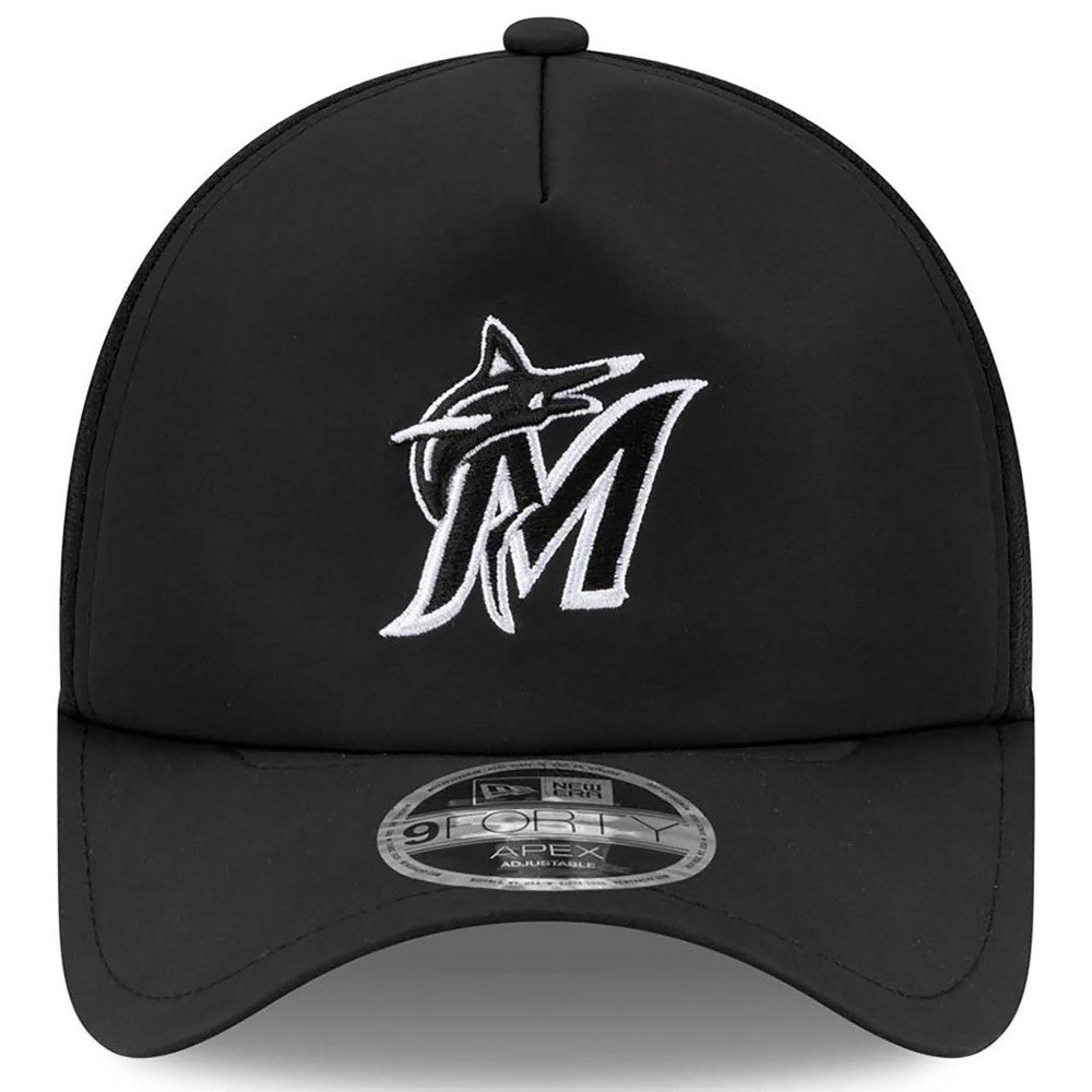 Black Miami Marlins New Era 2026 Batting Practice Apex 9FORTY Adjustable Trucker Hat