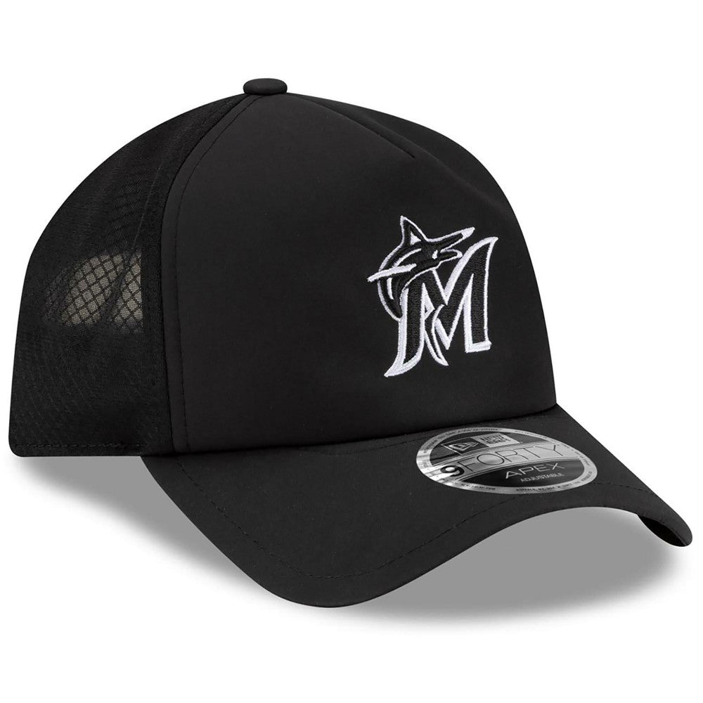 Black Miami Marlins New Era 2026 Batting Practice Apex 9FORTY Adjustable Trucker Hat