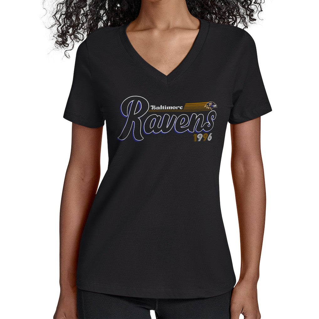Starter Women's Groovy Script V-Neck T-Shirt - Baltimore Ravens T-shirts