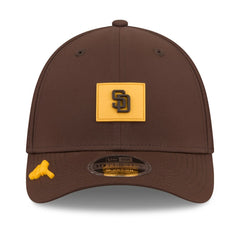 Brown San Diego Padres New Era 2026 Clubhouse M-Crown 39THIRTY Flex Hat
