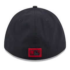Navy Atlanta Braves New Era 2026 Clubhouse M-Crown 39THIRTY Flex Hat