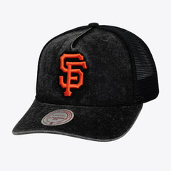 Black San Francisco Giants Mitchell & Ness Unisex Gameday Adjustable Trucker Hat