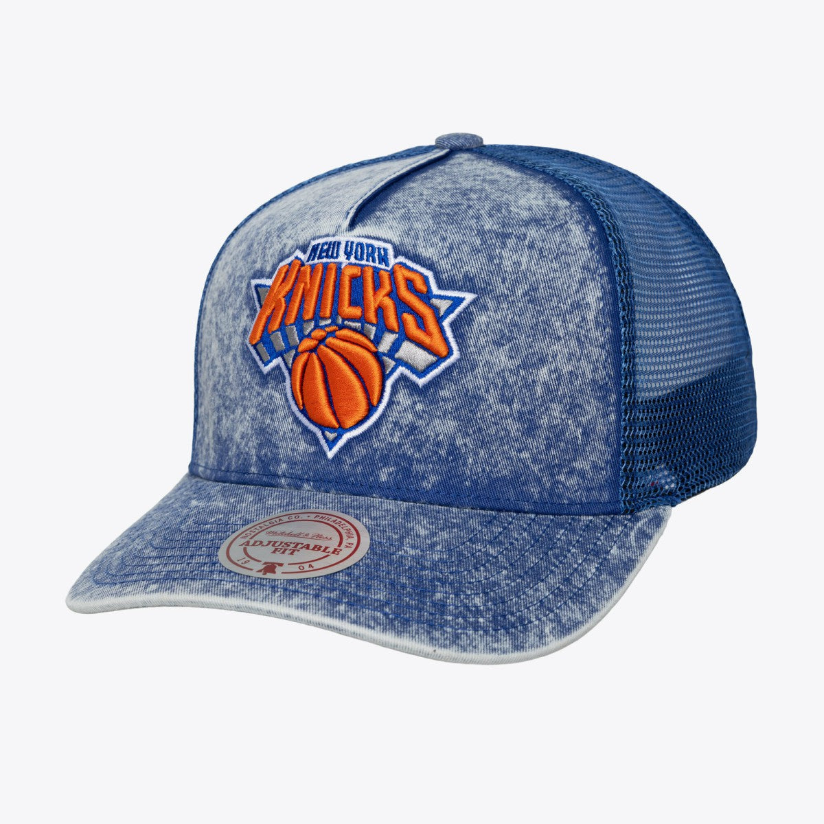 Mitchell & Ness New York Knicks Gameday Snow Wash Adjustable Trucker Hat
