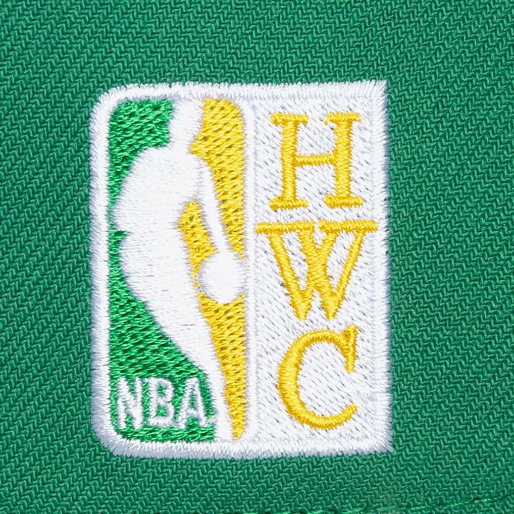 Mitchell & Ness Boston Celtics Legendary Home Pro Pinch Snapback Hat