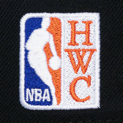 Mitchell & Ness New York Knicks Legendary Home Pro Pinch Snapback Hat
