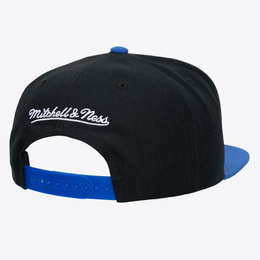 NHL Toronto Maple Leafs Mitchell & Ness Legendary Home Snapback Hat