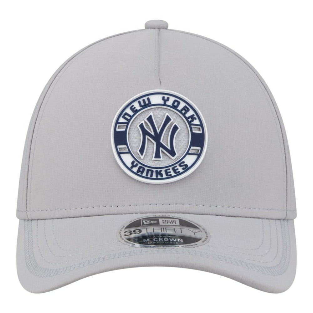 Gray New York Yankees New Era Patch 39THIRTY A-Frame M-Crown Perforated Flex Hat