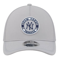 Gray New York Yankees New Era Patch 39THIRTY A-Frame M-Crown Perforated Flex Hat