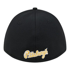 Black Pittsburgh Pirates New Era Dash 39THIRTY Flex Hat