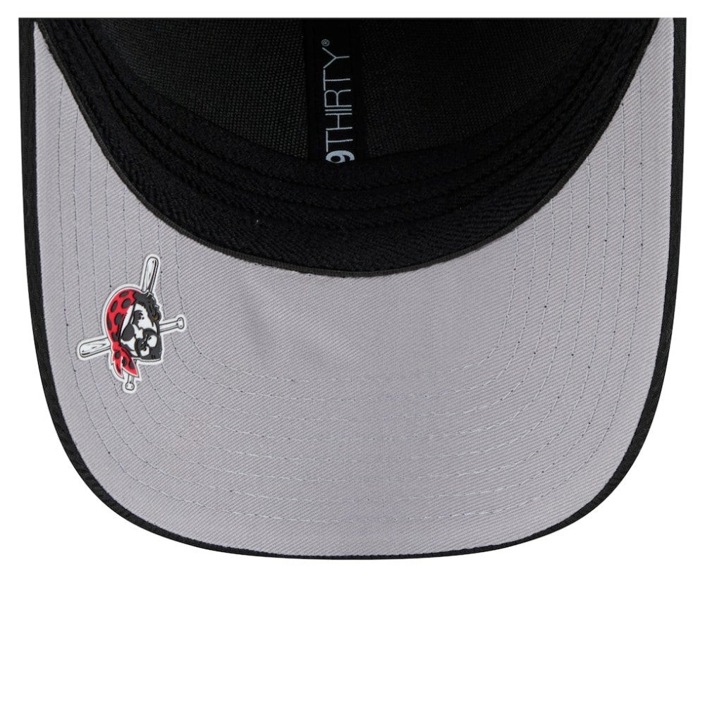 Black Pittsburgh Pirates New Era Dash 39THIRTY Flex Hat