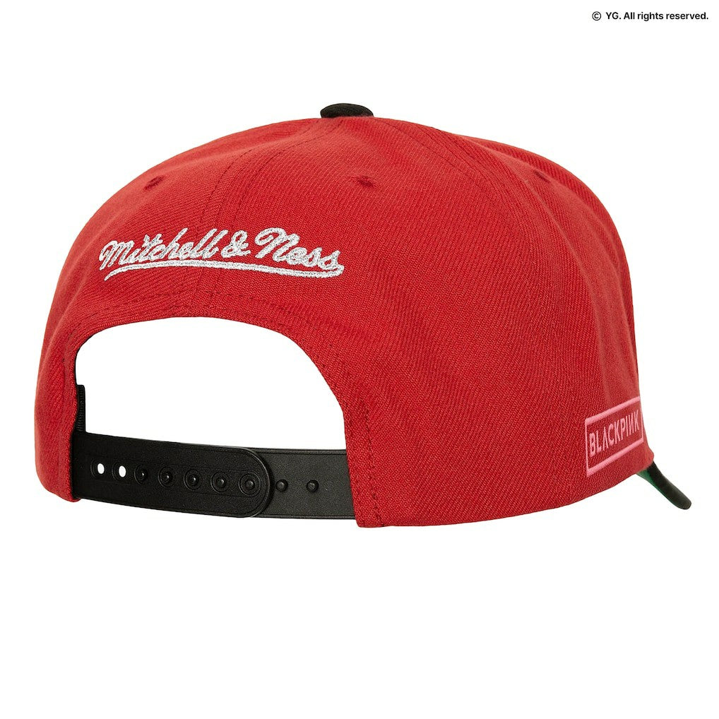 Mitchell & Ness Chicago Bulls x BLACKPINK Pro Crown Snapback Hat