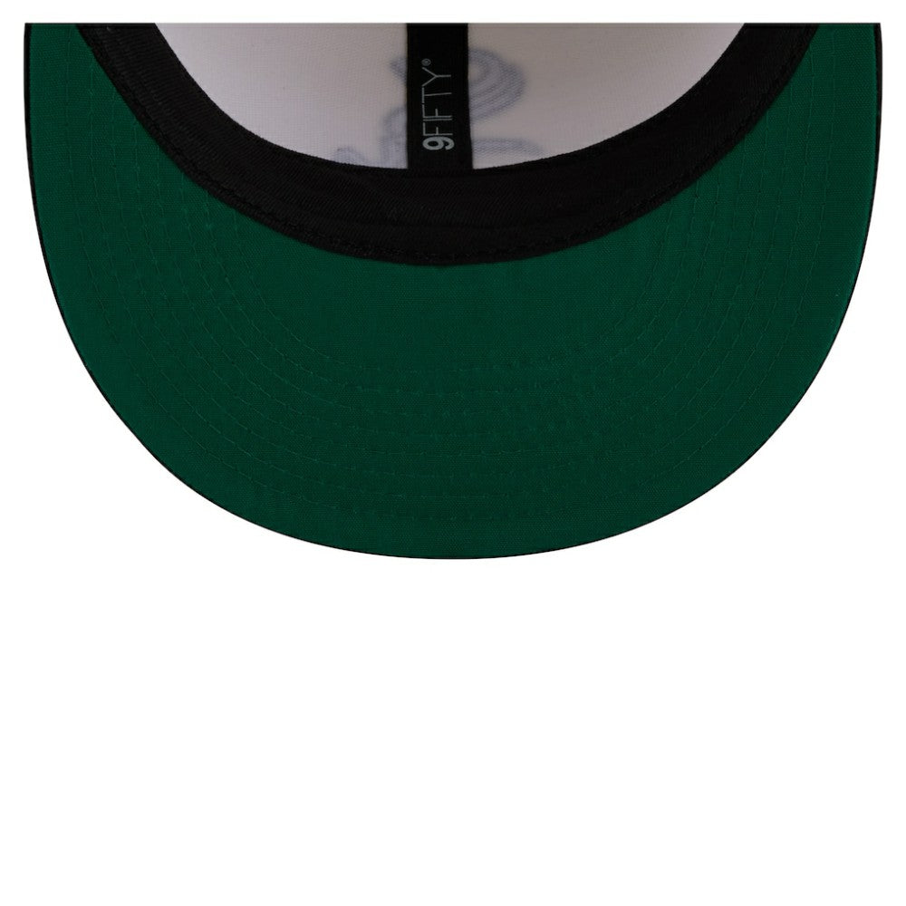 Cream/Black Chicago White Sox New Era Localized 9FIFTY Snapback Hat
