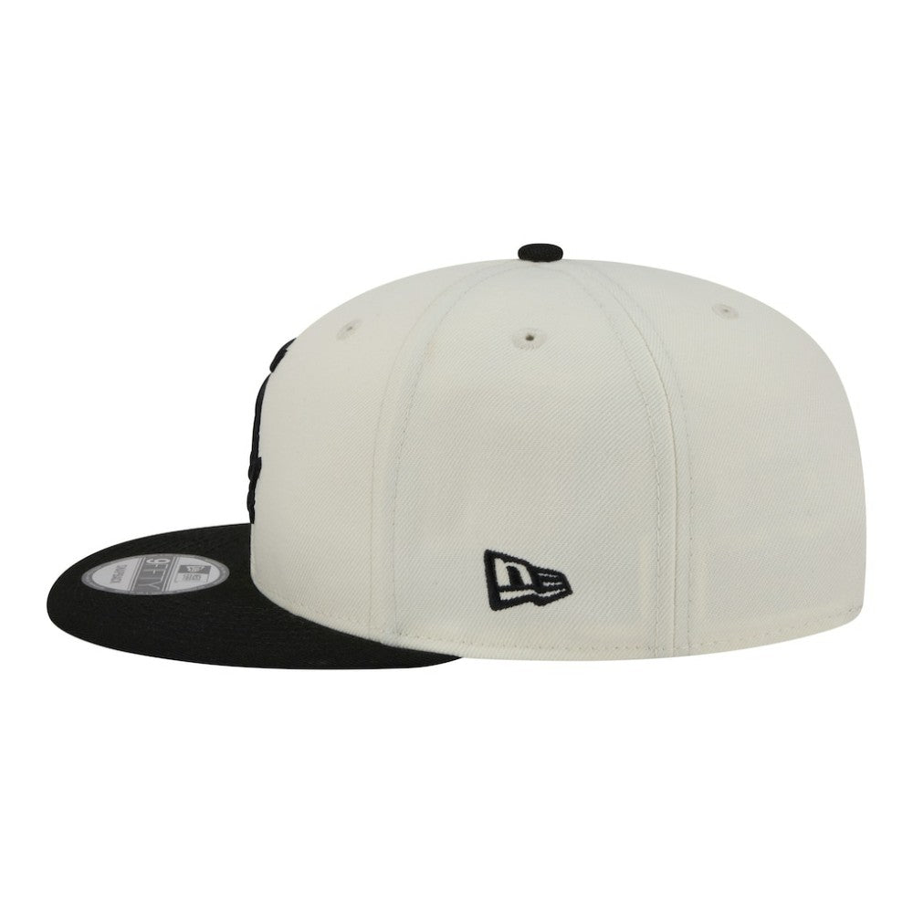 Cream/Black Chicago White Sox New Era Localized 9FIFTY Snapback Hat