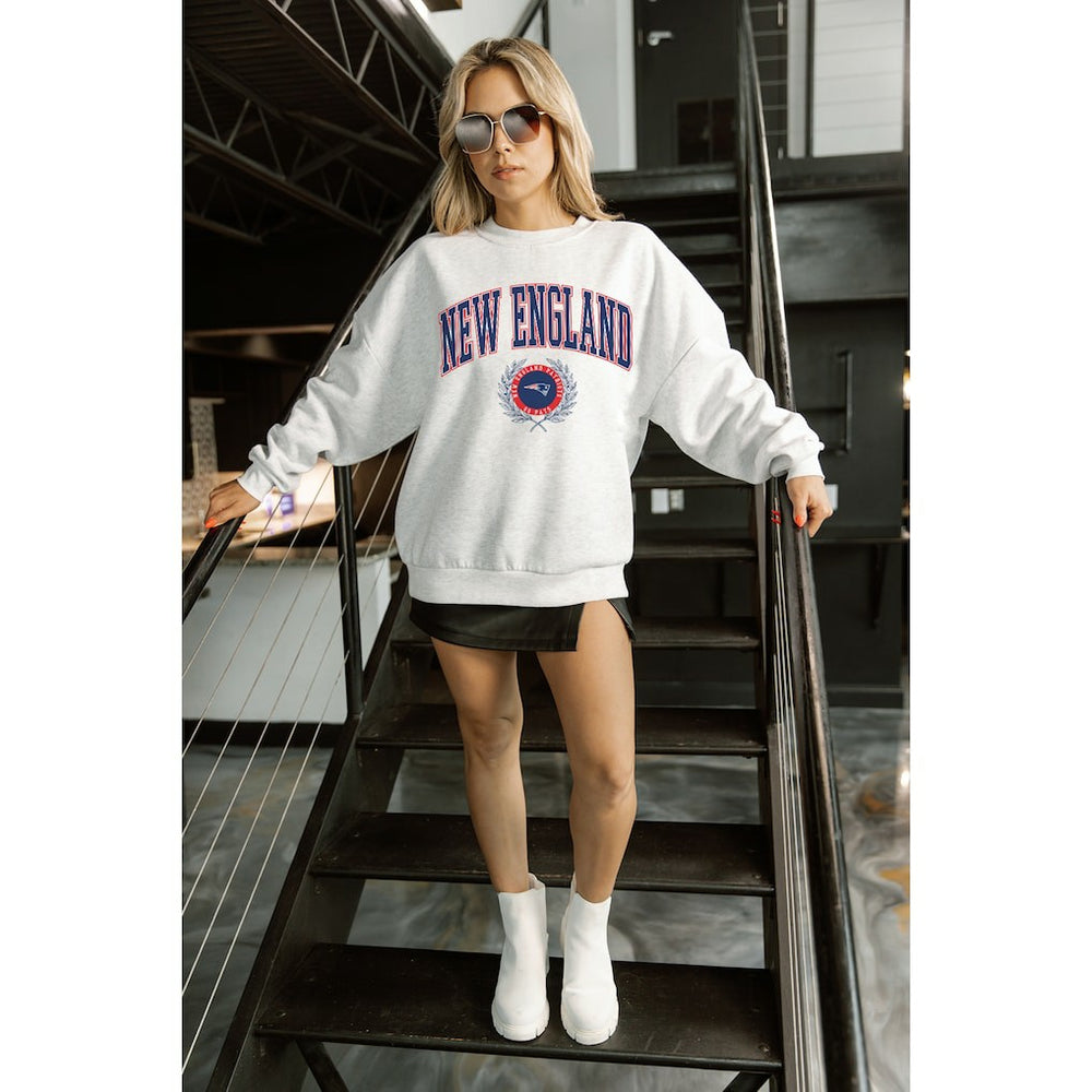Gameday Couture Women's Traditional Logo Oversized Premium Fleece Pullover Sweatshirt - New England Patriots Pullover