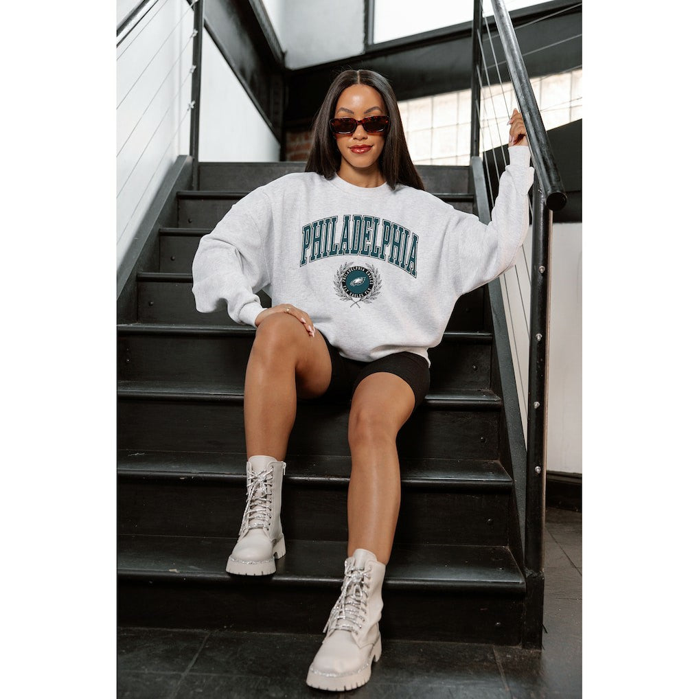 Gameday Couture Women's Traditional Logo Oversized Premium Fleece Pullover Sweatshirt - Philadelphia Eagles Pullover