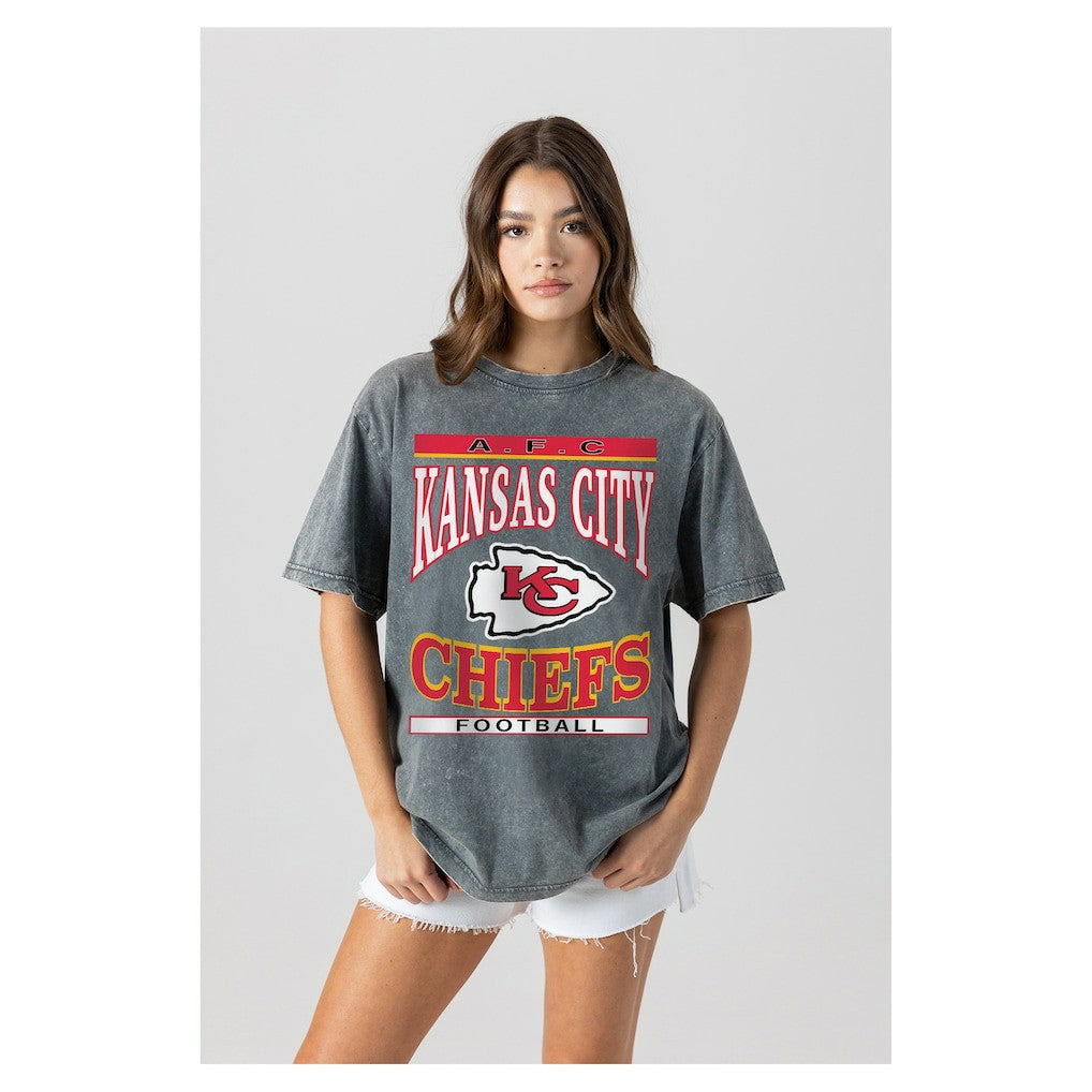 Gameday Couture Women's Oversized Classic Grind Washed T-Shirt - Kansas City Chiefs T-shirts