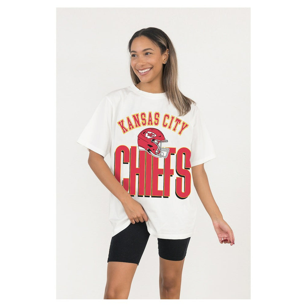 Gameday Couture Women's Oversized Classic Fierce Focus T-Shirt - Kansas City Chiefs T-shirts
