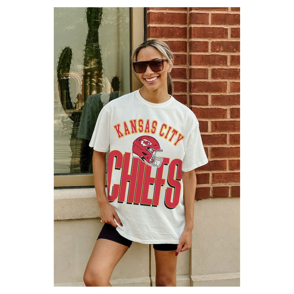 Gameday Couture Women's Oversized Classic Fierce Focus T-Shirt - Kansas City Chiefs T-shirts