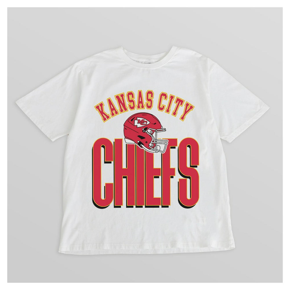 Gameday Couture Women's Oversized Classic Fierce Focus T-Shirt - Kansas City Chiefs T-shirts